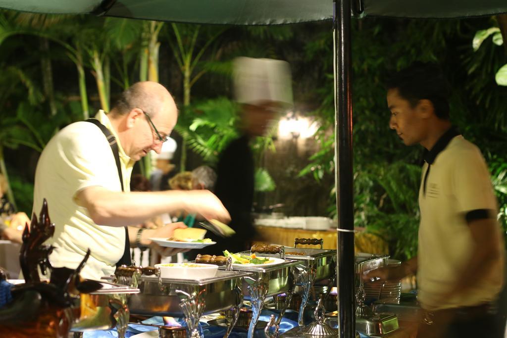 Silk D'Angkor Boutique Hotel เสียมราฐ ภายนอก รูปภาพ