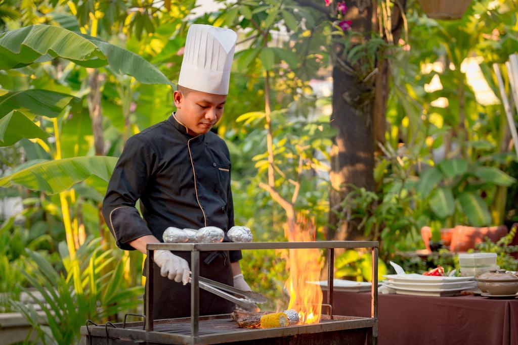 Silk D'Angkor Boutique Hotel เสียมราฐ ภายนอก รูปภาพ