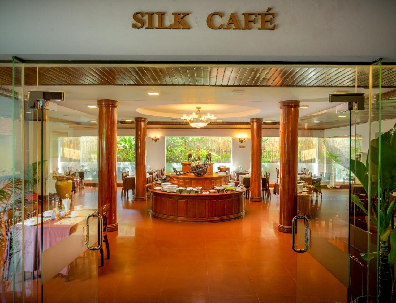 Silk D'Angkor Boutique Hotel เสียมราฐ ภายนอก รูปภาพ